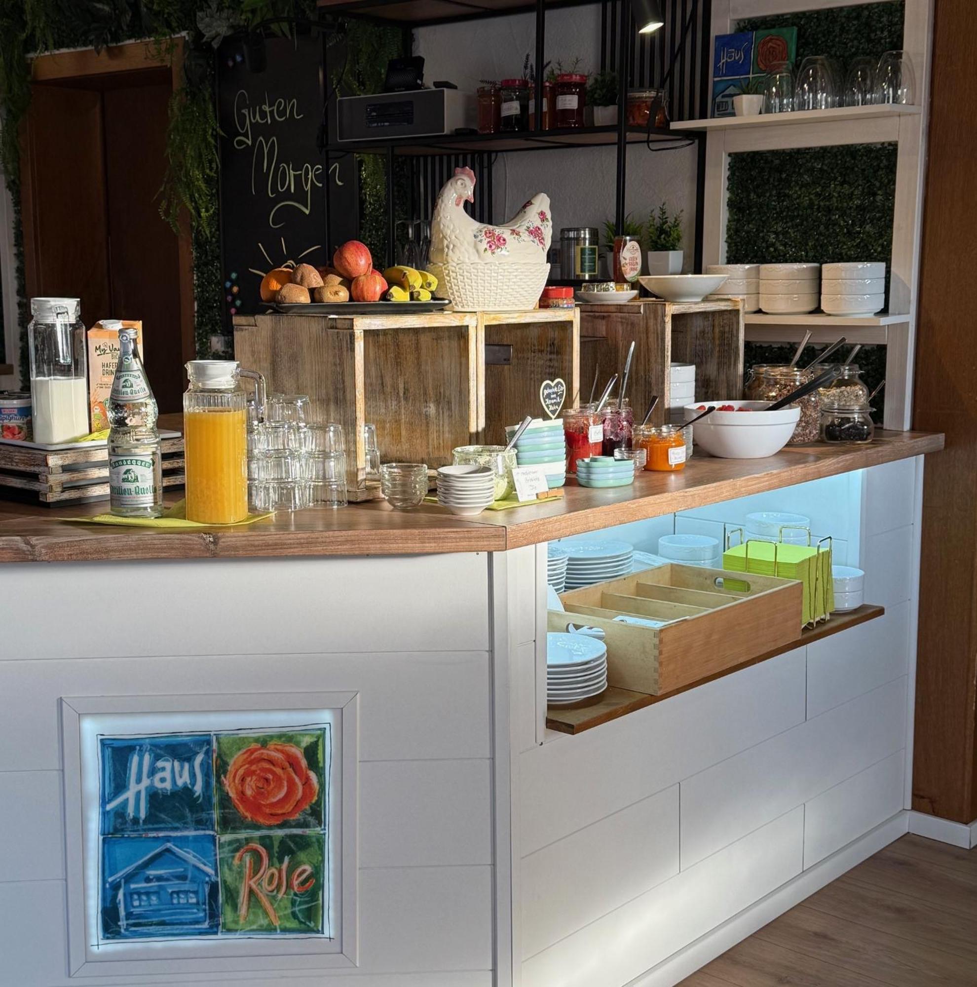 Bed and Breakfast Haus Rose à Allensbach Extérieur photo